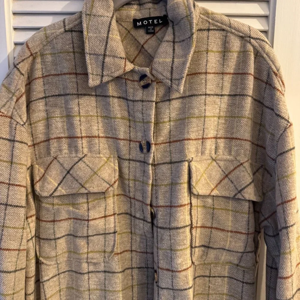 Motel Flannel/jacket - Picture 2 of 4